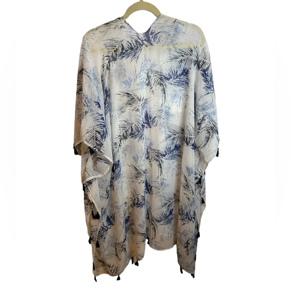NWT 2CHIC TASSEL FEATHER PRINT BEACH COVER UP